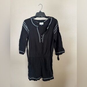 Universal Thread Black & White Embroidered Romper